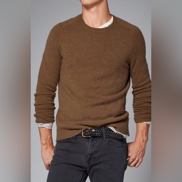 ABERCROMBIE & FITCH Soft Crew Neck Sweater Mens Small Oatmeal Slim Fit  Adult - Picture 1 of 11
